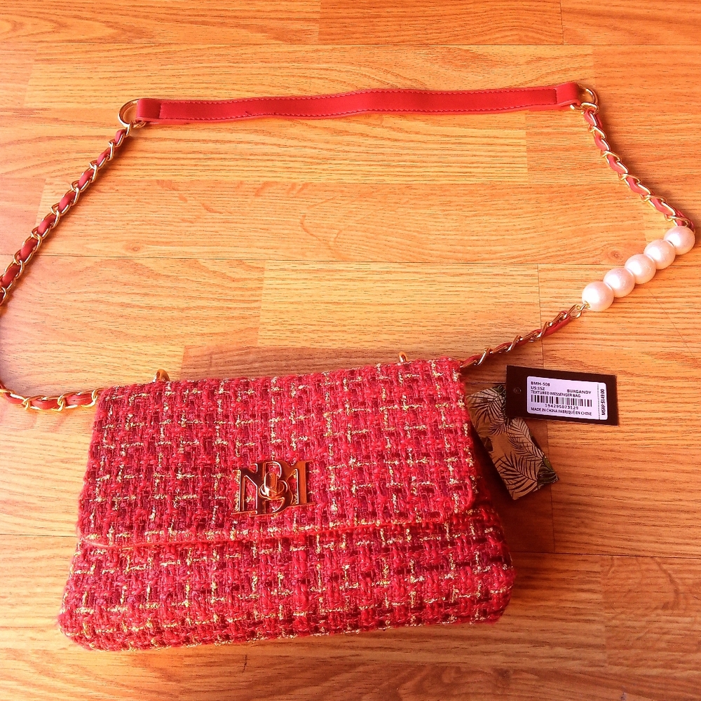 NWT ladies burgundy red purse by Ashley Mischka  msrp$149